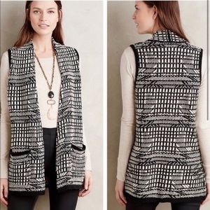 anthropologie angel of the north black and white vest size large